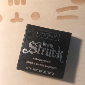 🐴Kat Von D brow struck light brown
